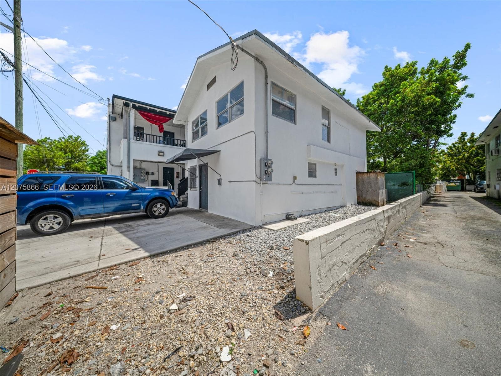 500 SW 8th Ave photo 11