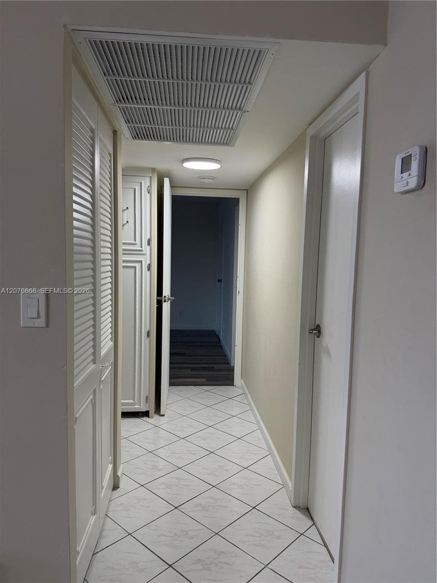 DESOTO PARK CONDO · #407 in Hallandale Beach - Photo 17