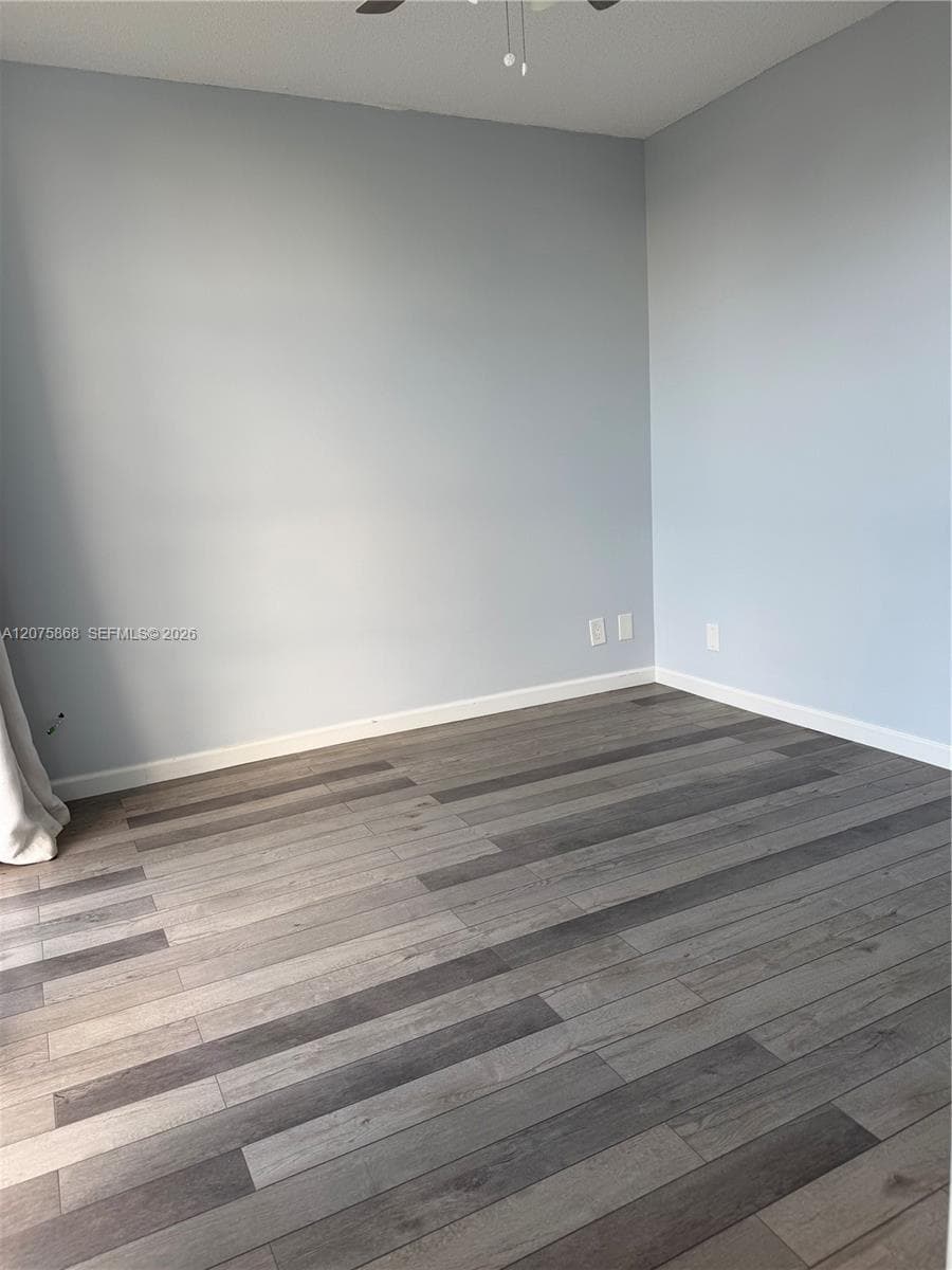 DESOTO PARK CONDO · #407 in Hallandale Beach - Photo 5