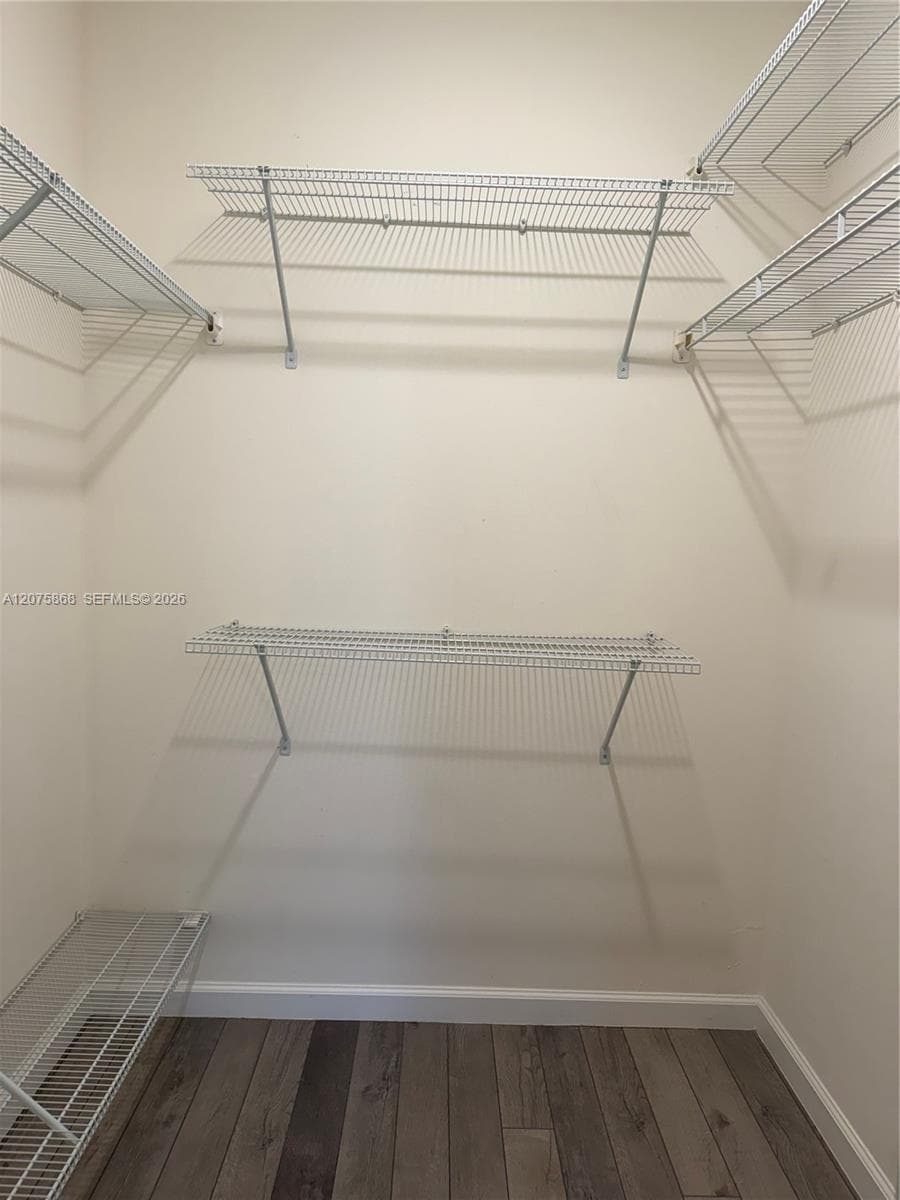 DESOTO PARK CONDO · #407 in Hallandale Beach - Photo 15