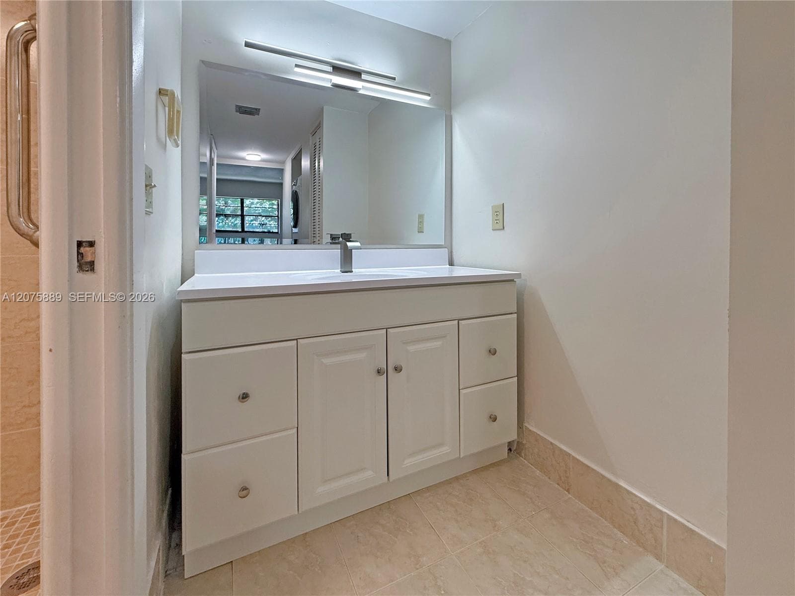 WESTCHESTER POINT CONDO · #309 in Miami - Photo 17