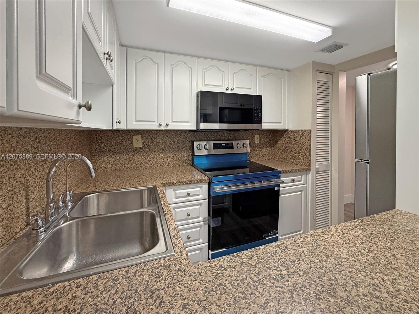 WESTCHESTER POINT CONDO · #309 in Miami - Photo 7
