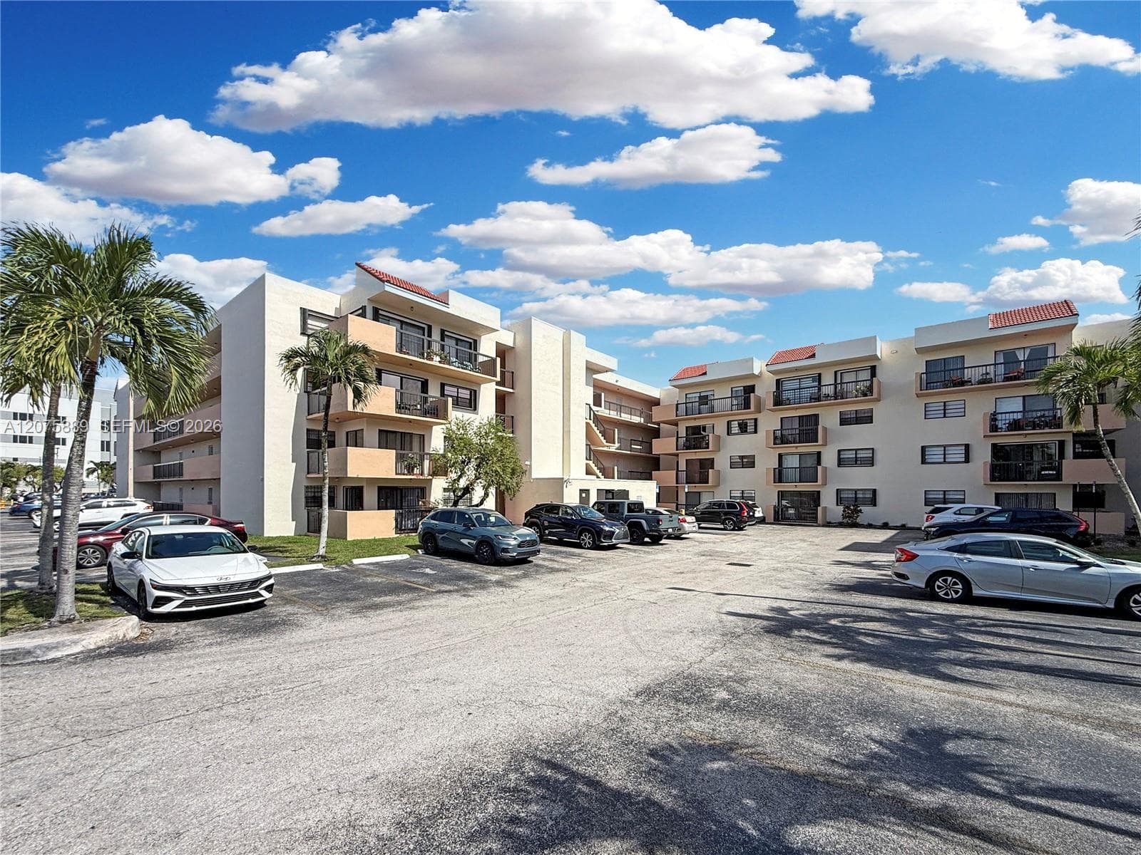 WESTCHESTER POINT CONDO · #309 in Miami - Photo 1