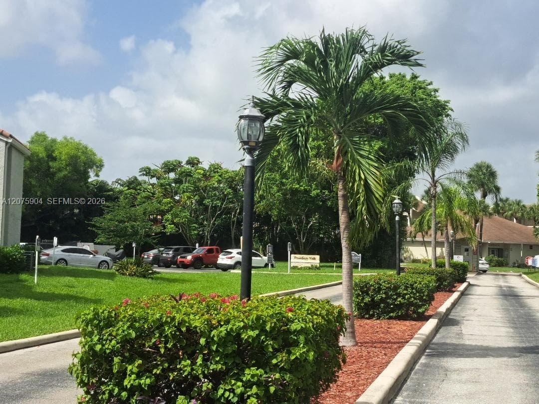 CROSS CREEK CONDO · #C18 in West Palm Beach - Photo 2