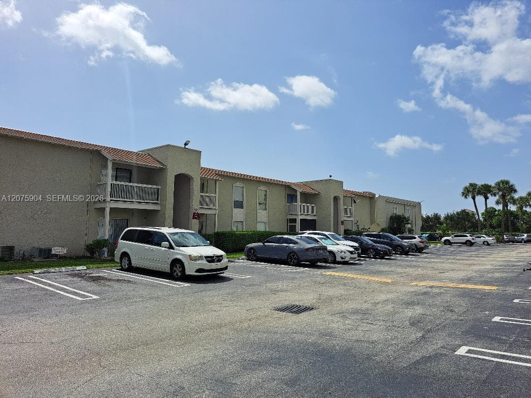 CROSS CREEK CONDO · #C18 in West Palm Beach - Photo 4