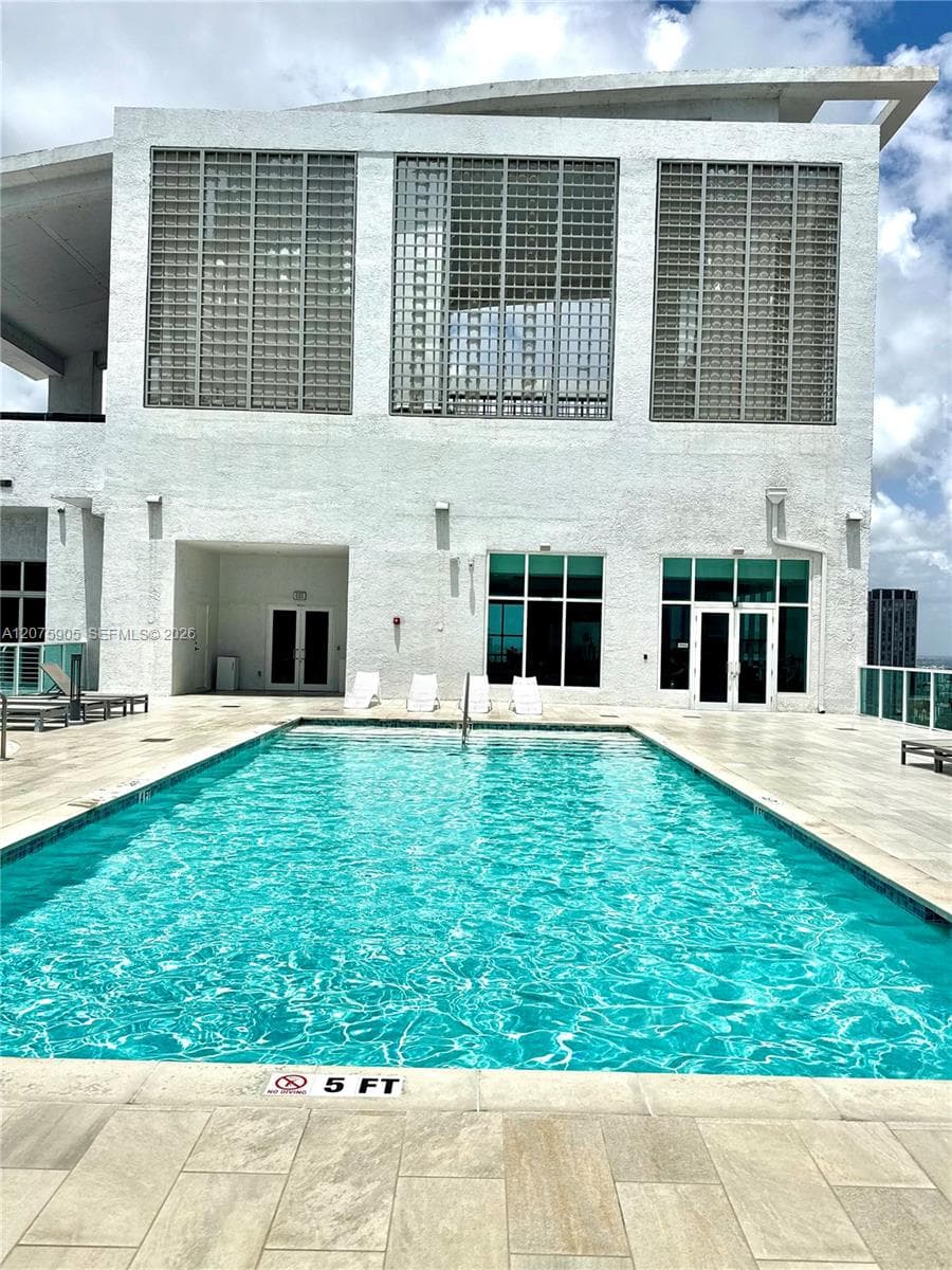 Loft Downtown II · #915 in Miami - Photo 20