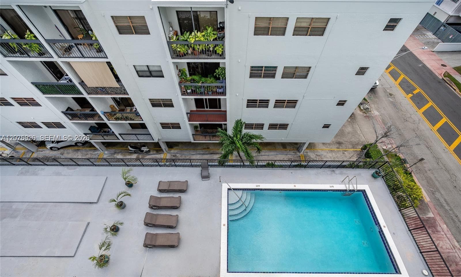 BAYCOURT TOWERS CONDO · #7E in Miami Beach - Photo 3