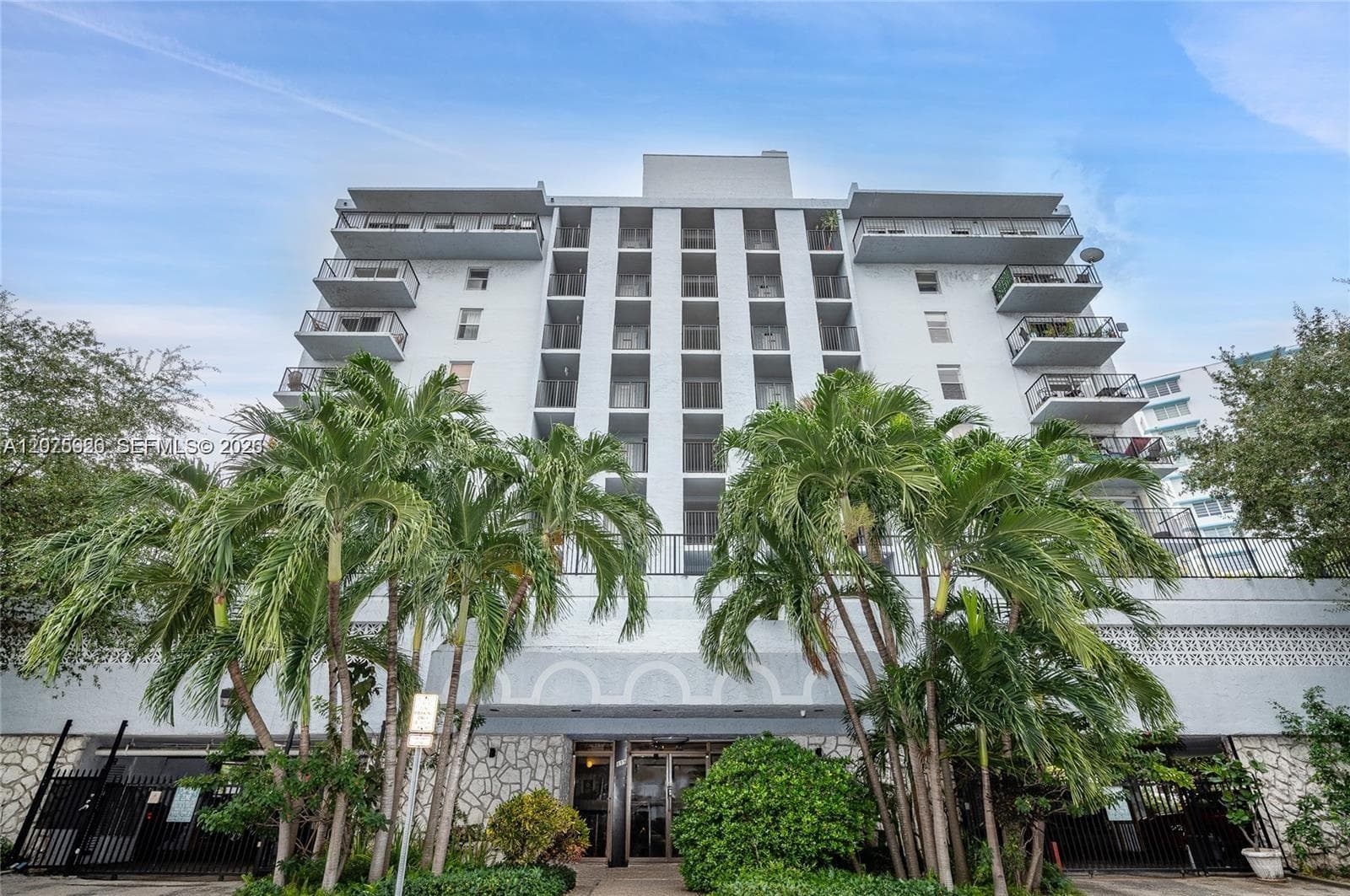 BAYCOURT TOWERS CONDO · #7E in Miami Beach - Photo 30