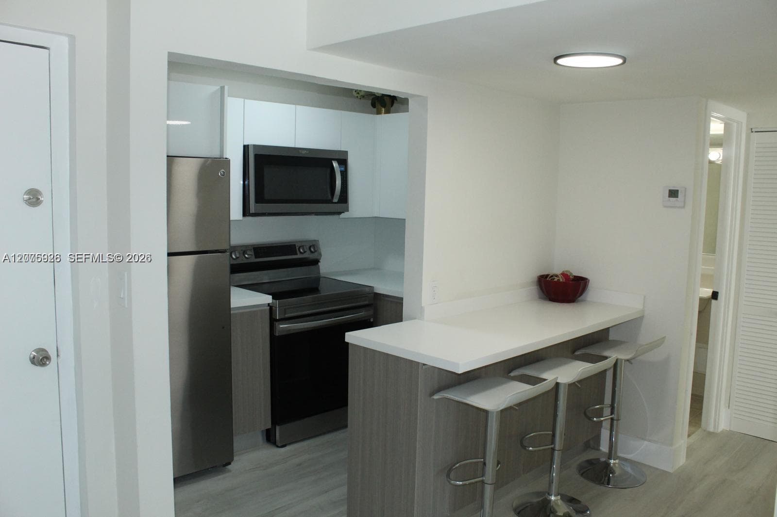 BAYCOURT TOWERS CONDO · #7E in Miami Beach - Photo 4