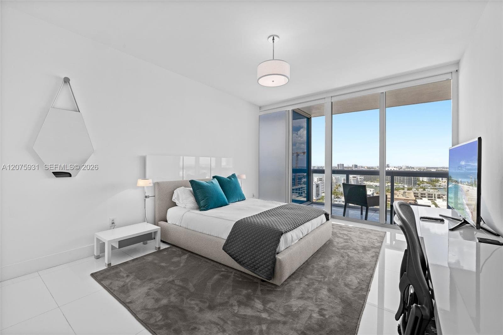 Carillon Miami Beach · #1602 in Miami Beach - Photo 30