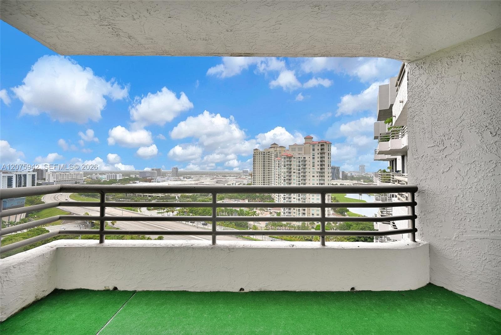 PARC CENTRAL AVENTURA · #LP03 in Aventura - Photo 34