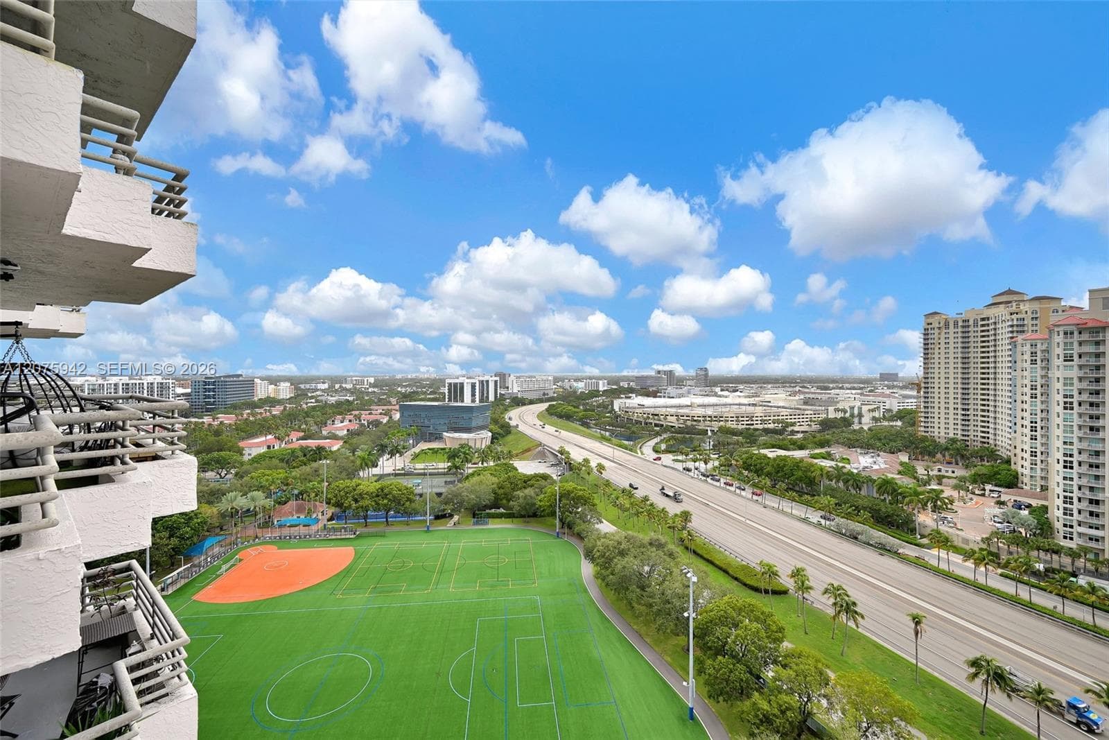 PARC CENTRAL AVENTURA · #LP03 in Aventura - Photo 37
