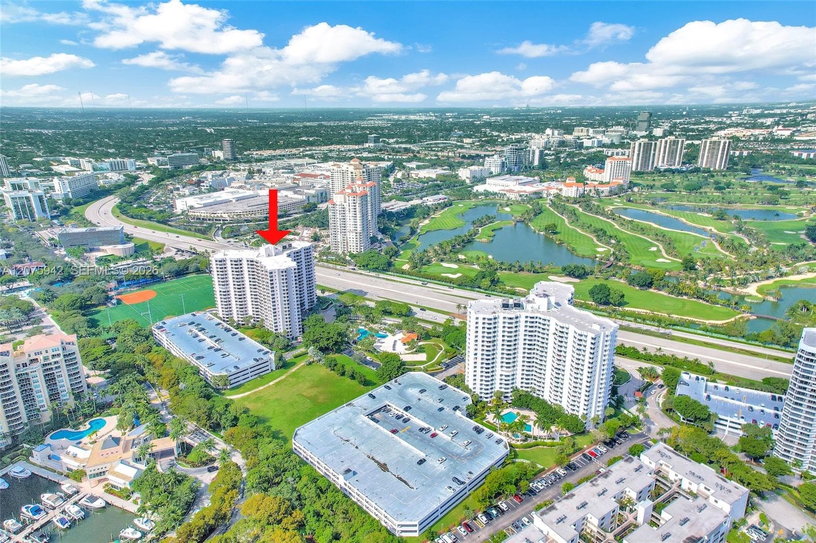 PARC CENTRAL AVENTURA · #LP03 in Aventura - Photo 15