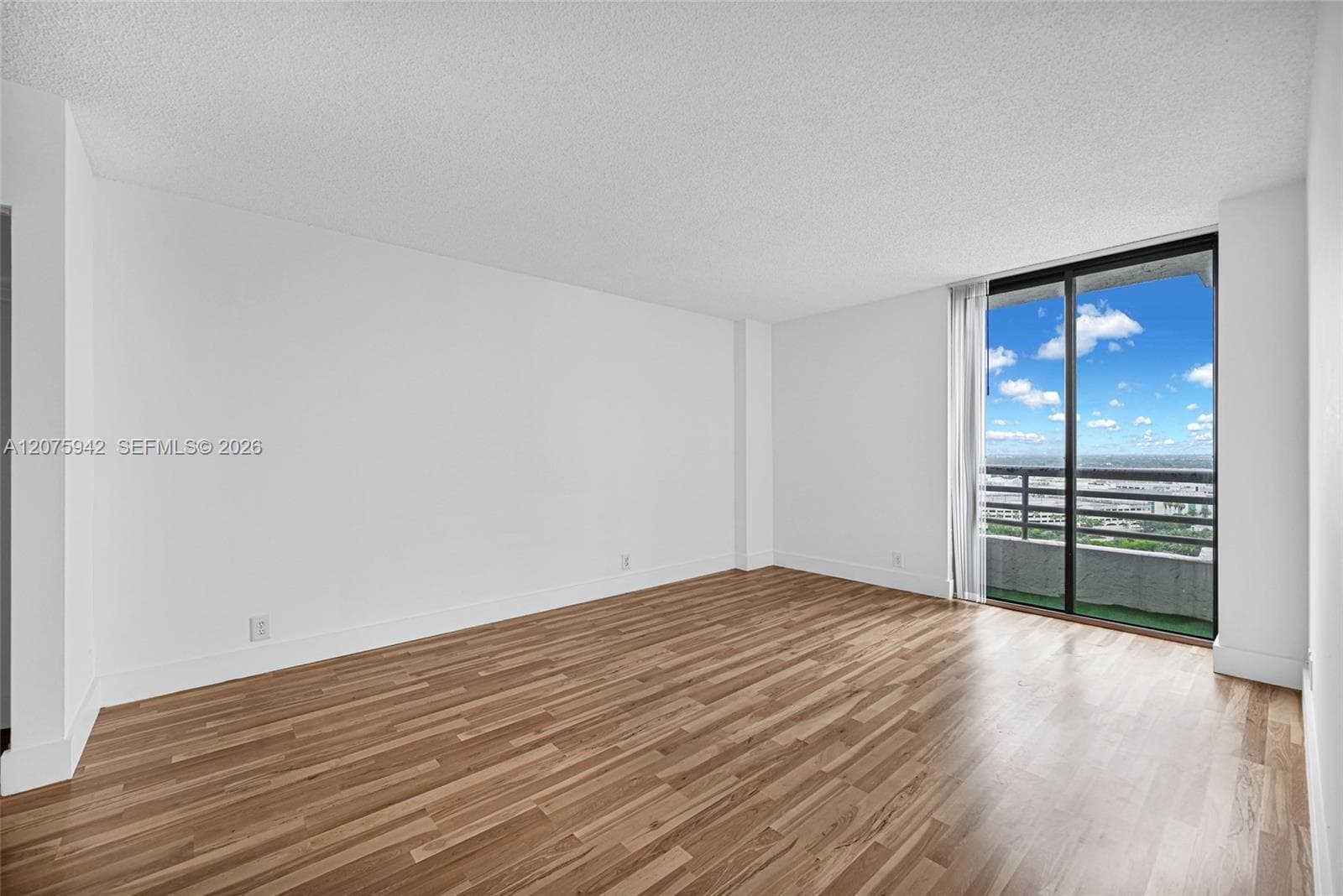 PARC CENTRAL AVENTURA · #LP03 in Aventura - Photo 39