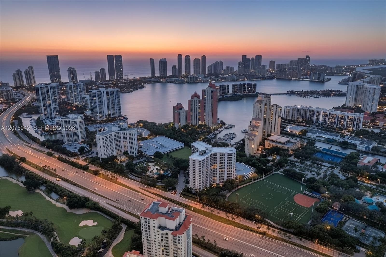 PARC CENTRAL AVENTURA · #LP03 in Aventura - Photo 4
