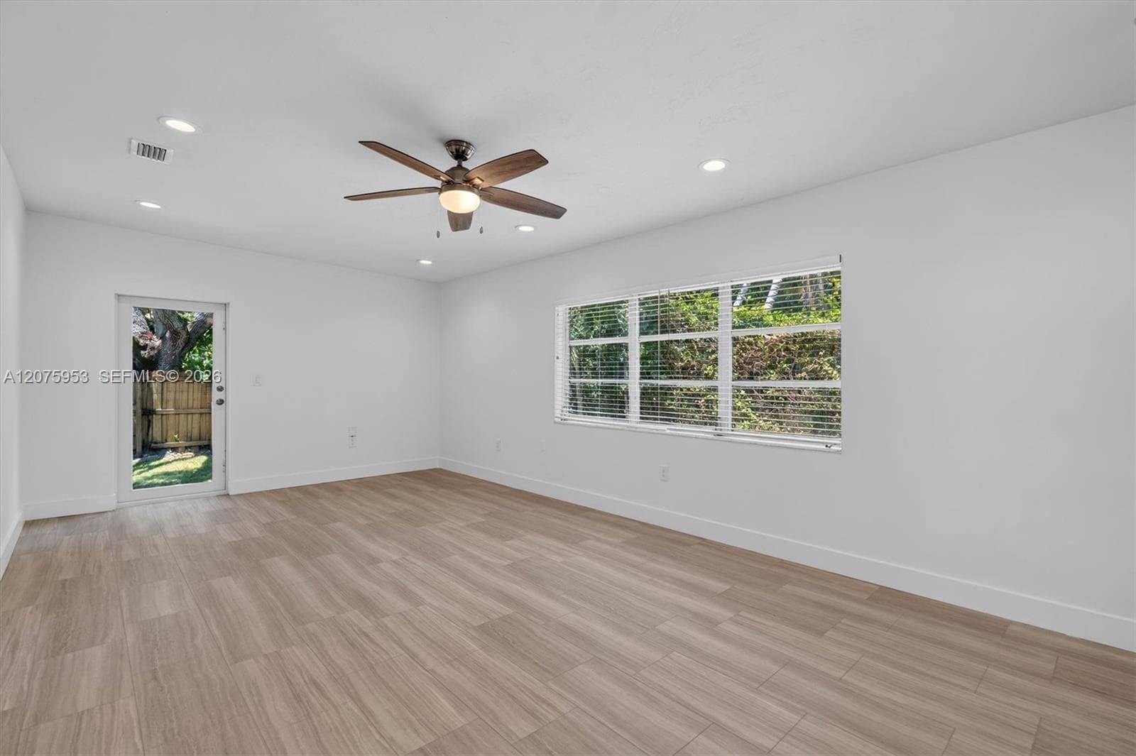 Family room/ Den/ Office