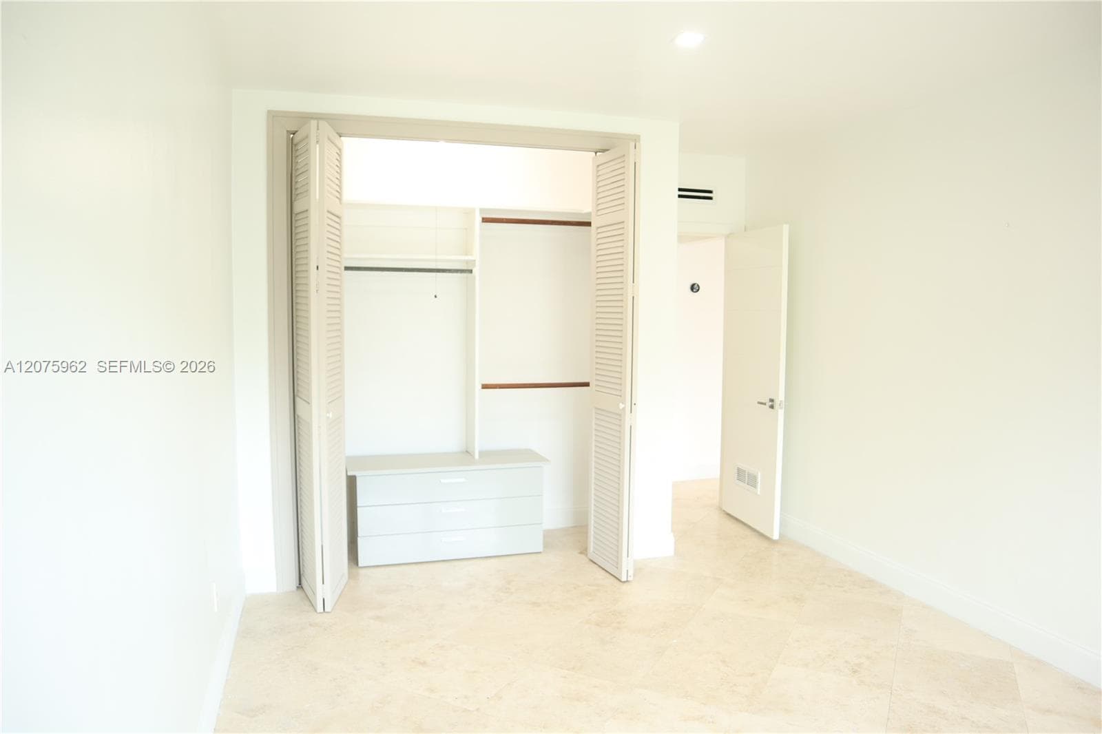 KEYSTONE ARMS CONDO · #112 in North Miami - Photo 11