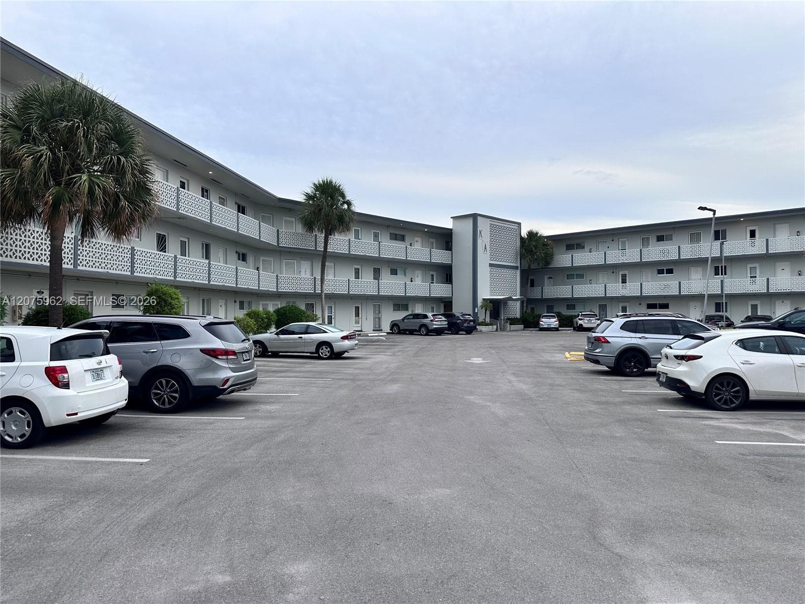 KEYSTONE ARMS CONDO · #112 in North Miami - Photo 25
