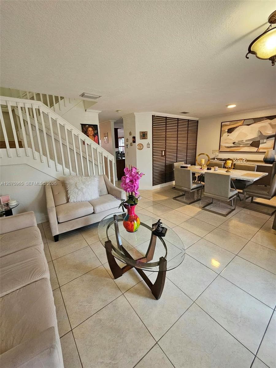 16435 SW 96th Ter #16435 photo 3