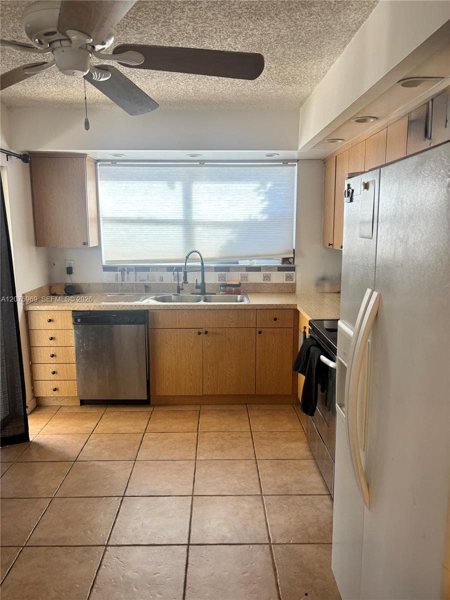 KEYS GATE CONDO · #106-D in Homestead - Photo 9