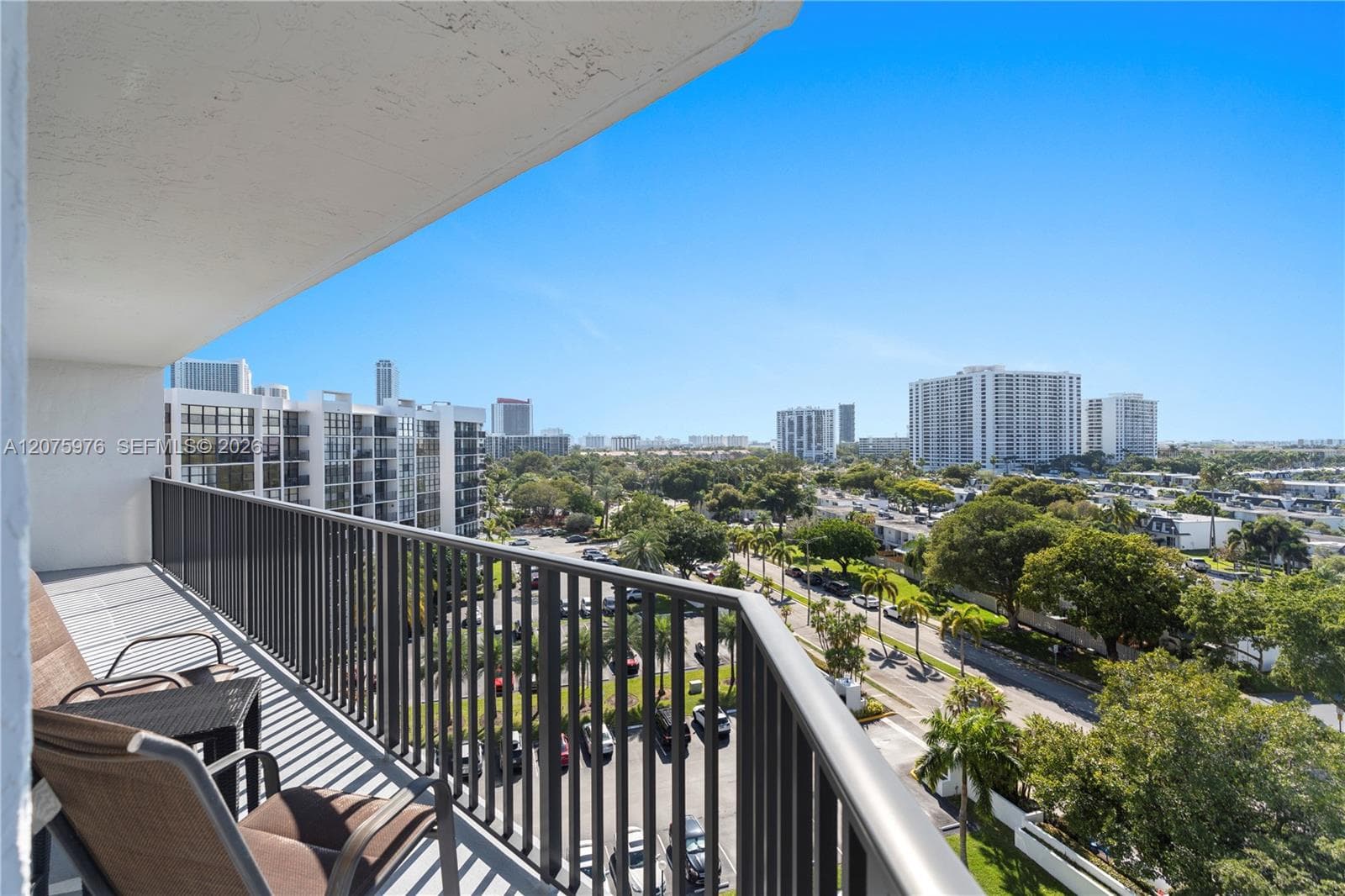 OCEANVIEW PARK CONDO · #909 in Hallandale Beach - Photo 33