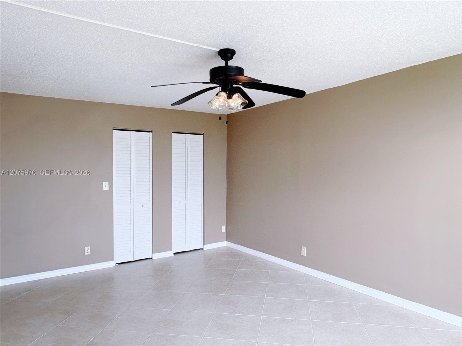 OCEANVIEW PARK CONDO · #909 in Hallandale Beach - Photo 21