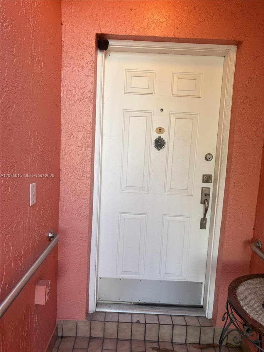 12820 NW 104th Ave photo 3