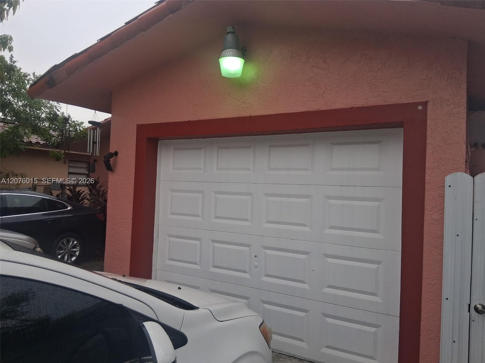 12820 NW 104th Ave photo 4