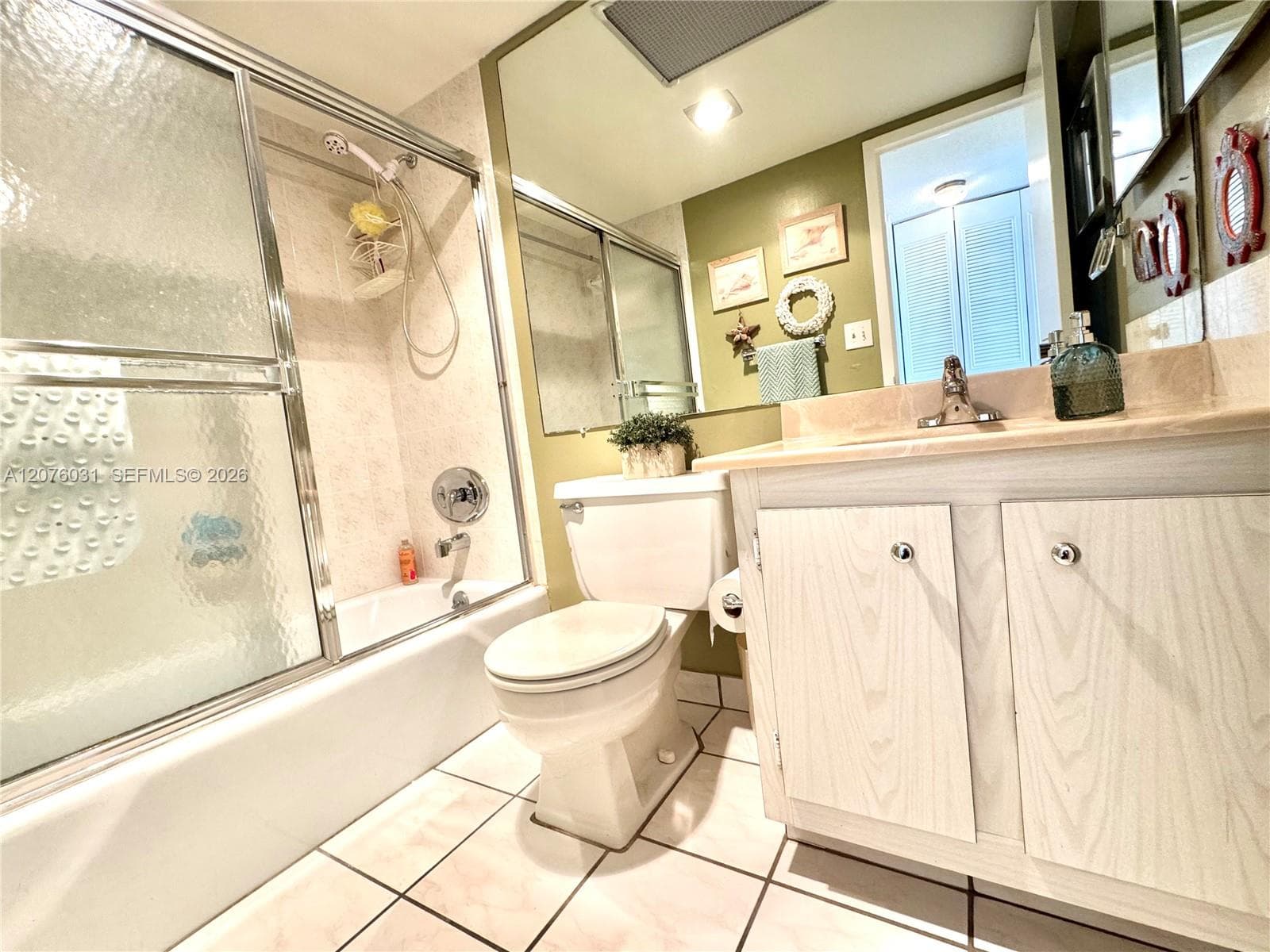 Winston Towers · #1110 in Sunny Isles Beach - Photo 24