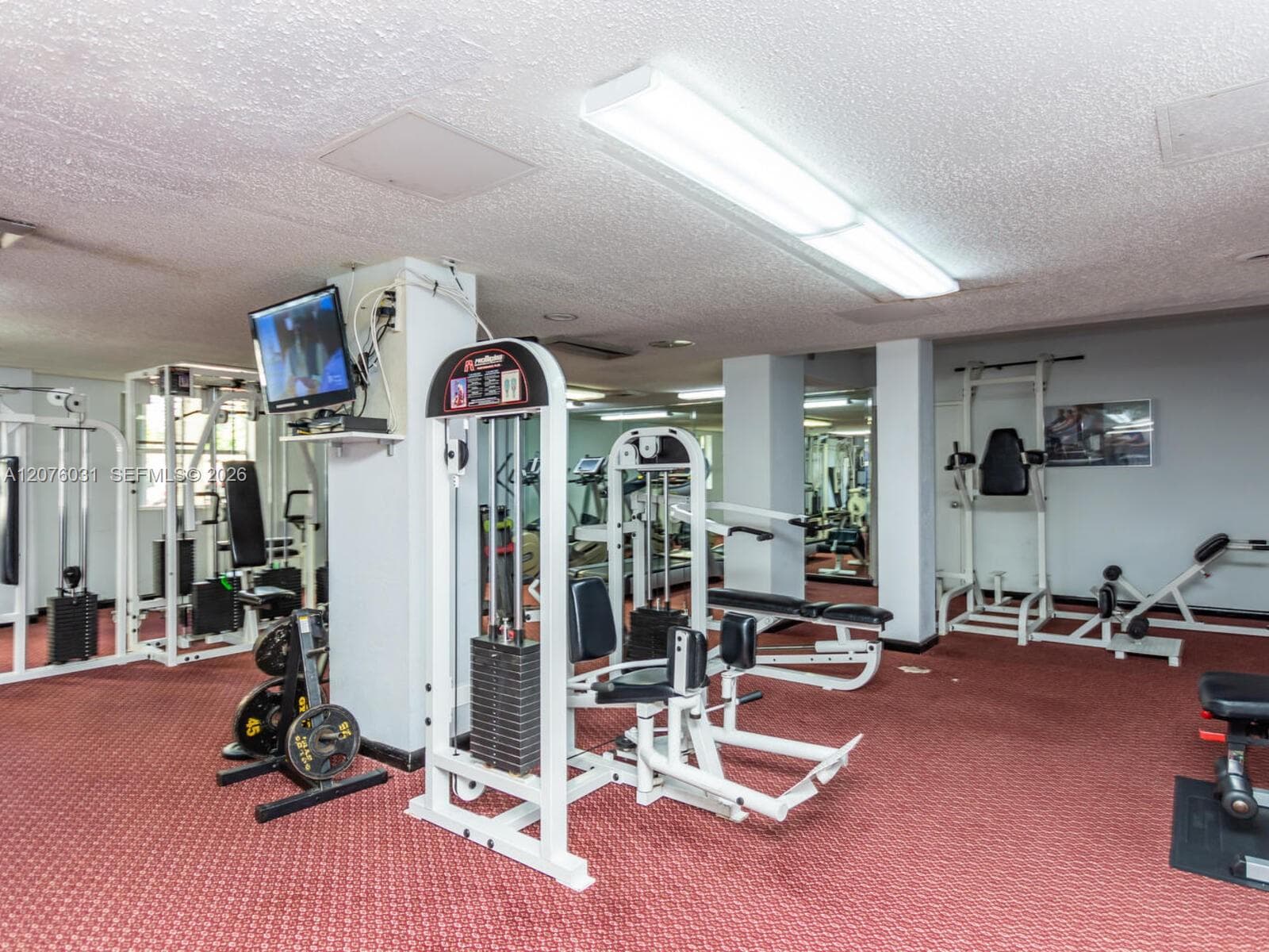 Winston Towers · #1110 in Sunny Isles Beach - Photo 38