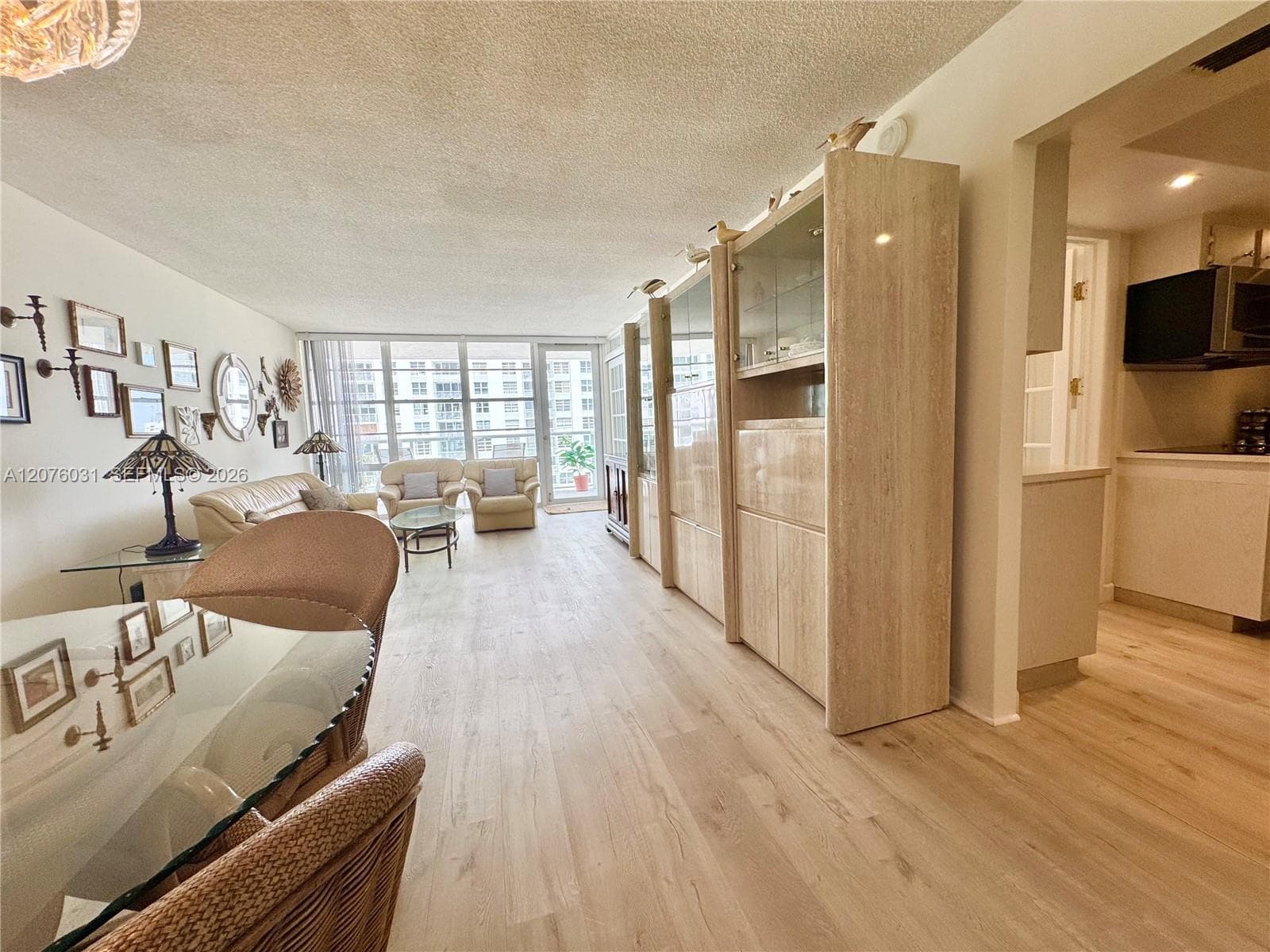 Winston Towers · #1110 in Sunny Isles Beach - Photo 10