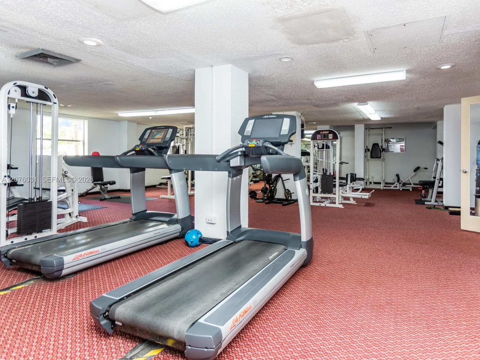 Winston Towers · #1110 in Sunny Isles Beach - Photo 39