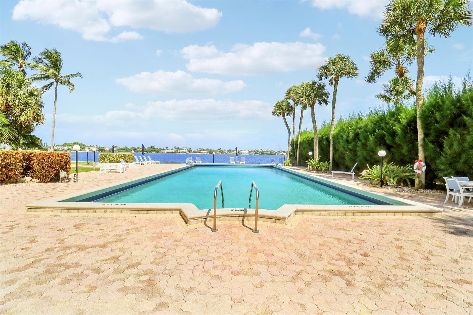 Direct Intracoastal POOL