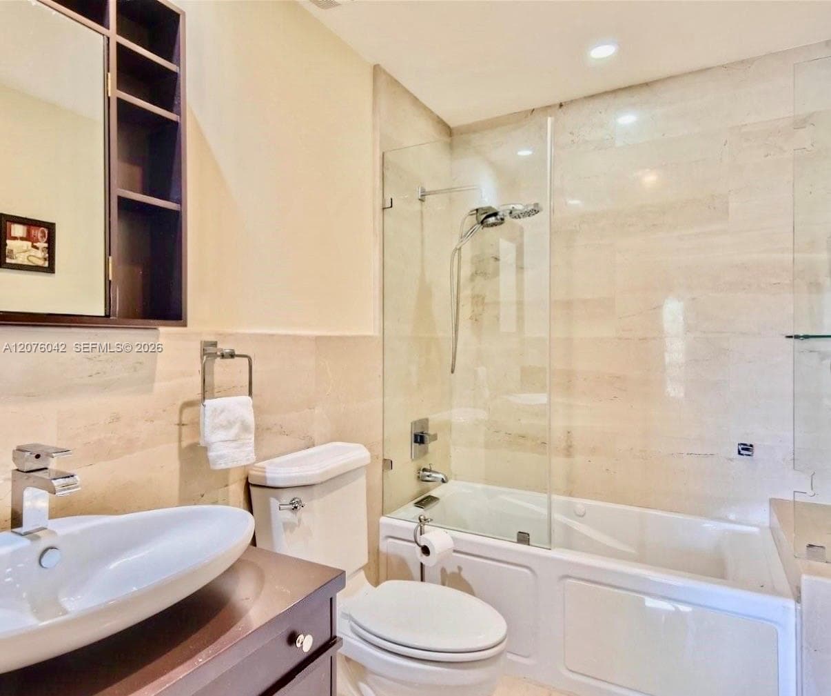 3864 NE 167th St #5 photo 17