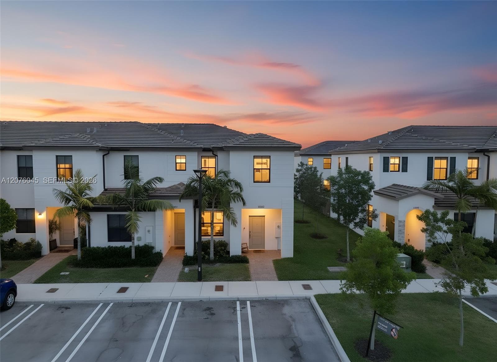 12877 SW 232nd Ln photo 1