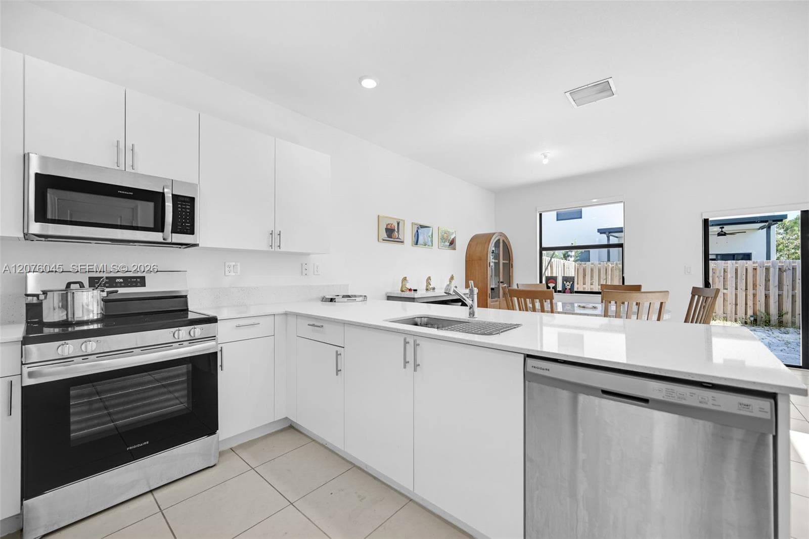 12877 SW 232nd Ln photo 33