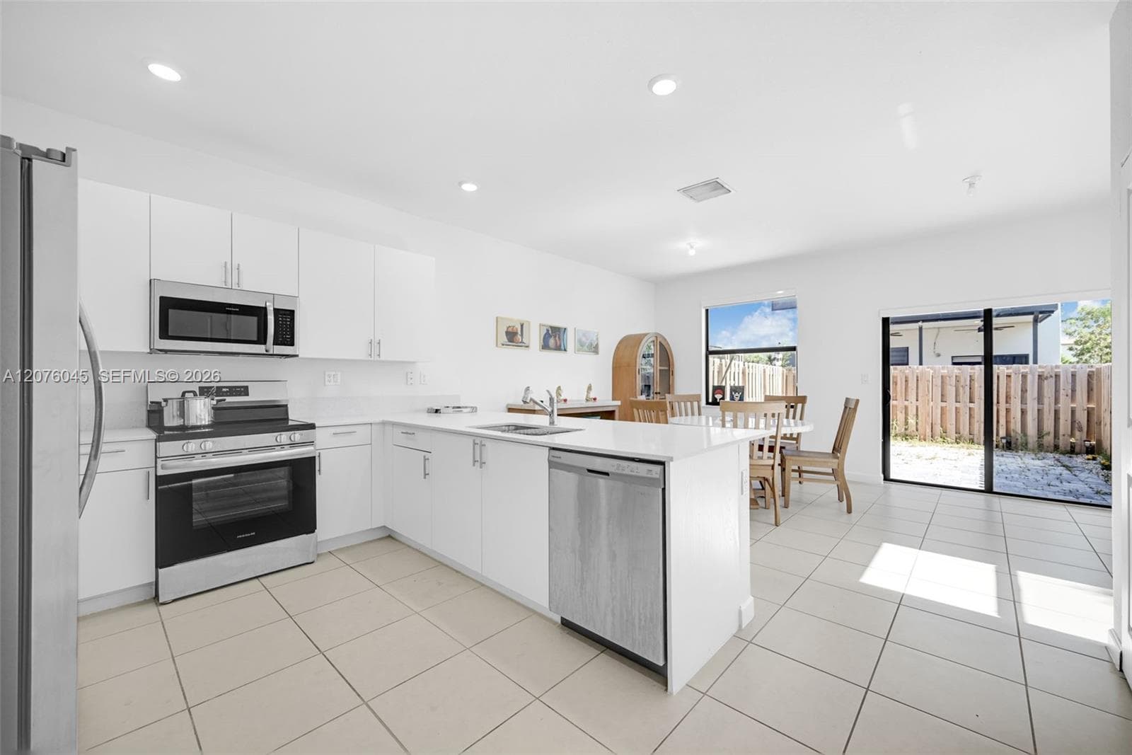 12877 SW 232nd Ln photo 15