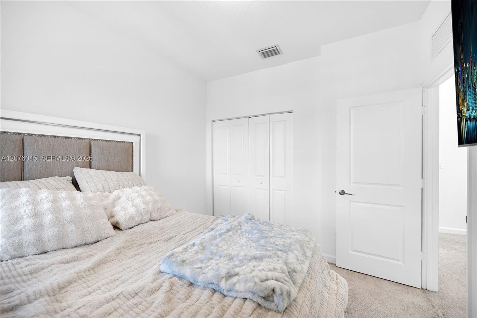 12877 SW 232nd Ln photo 11