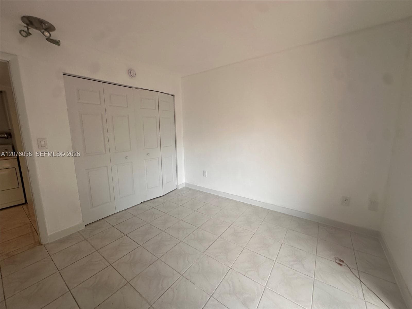 CALUSA CLUB VILG BLDG D N · #401DN in Miami - Photo 23