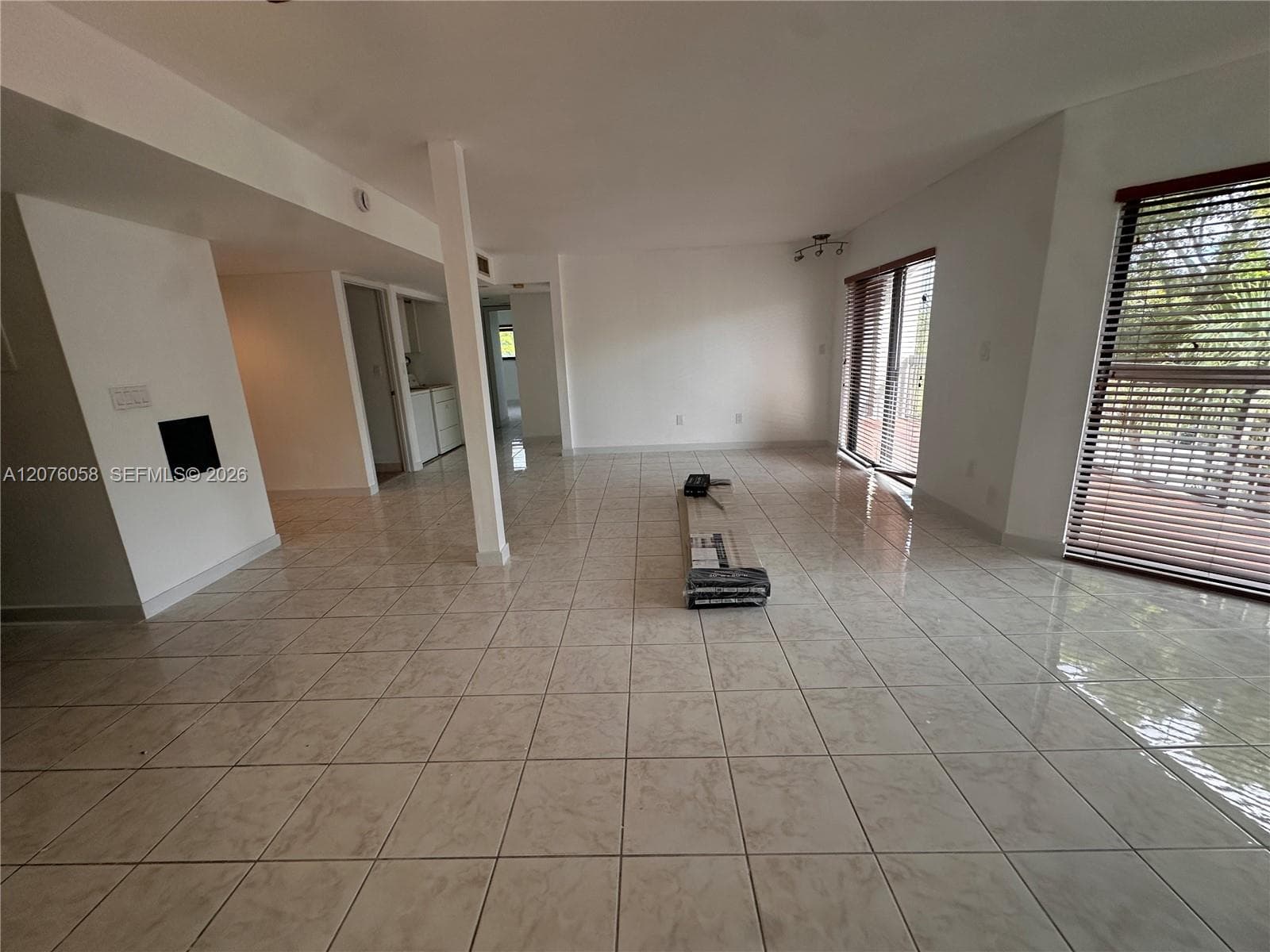 CALUSA CLUB VILG BLDG D N · #401DN in Miami - Photo 8
