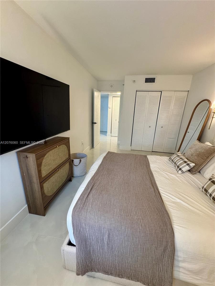 MADISON DOWNTOWN CONDO · #E-1201 in Miami - Photo 15