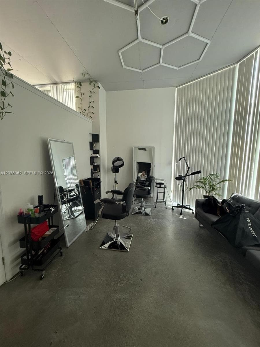 Lofts at Hollywood Statio · #216 in Hollywood - Photo 3