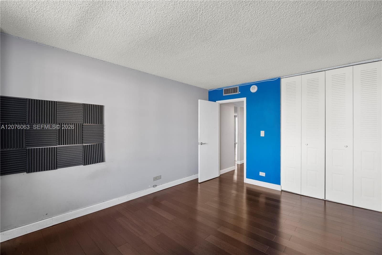 WINSTON TOWERS 500 · #901 in Sunny Isles Beach - Photo 26