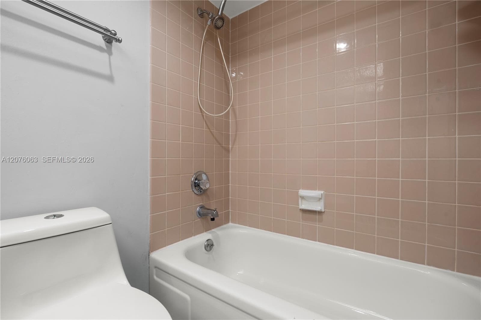 WINSTON TOWERS 500 · #901 in Sunny Isles Beach - Photo 28