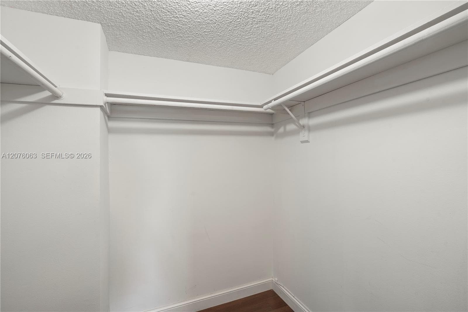 WINSTON TOWERS 500 · #901 in Sunny Isles Beach - Photo 30