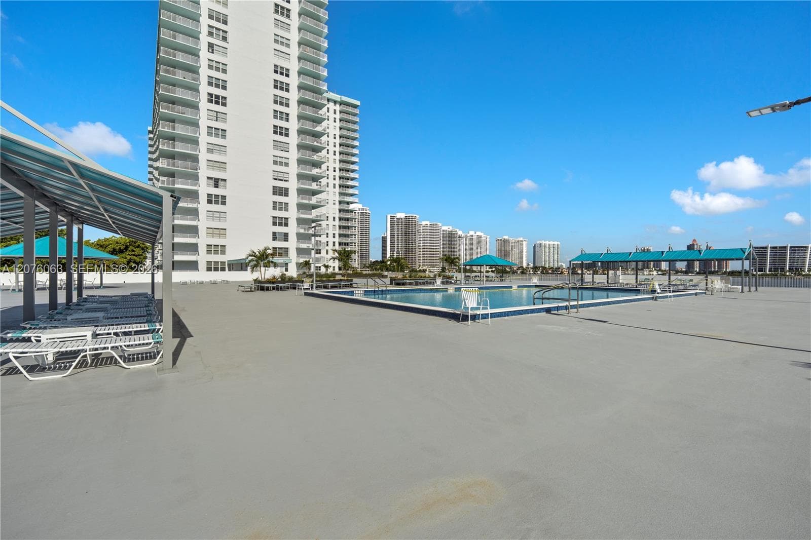WINSTON TOWERS 500 · #901 in Sunny Isles Beach - Photo 35