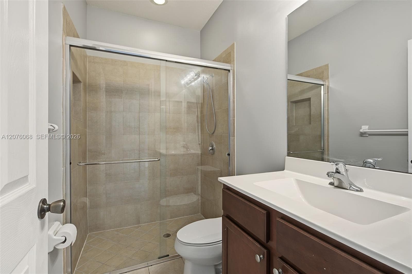 633 SE 35th Ter photo 22