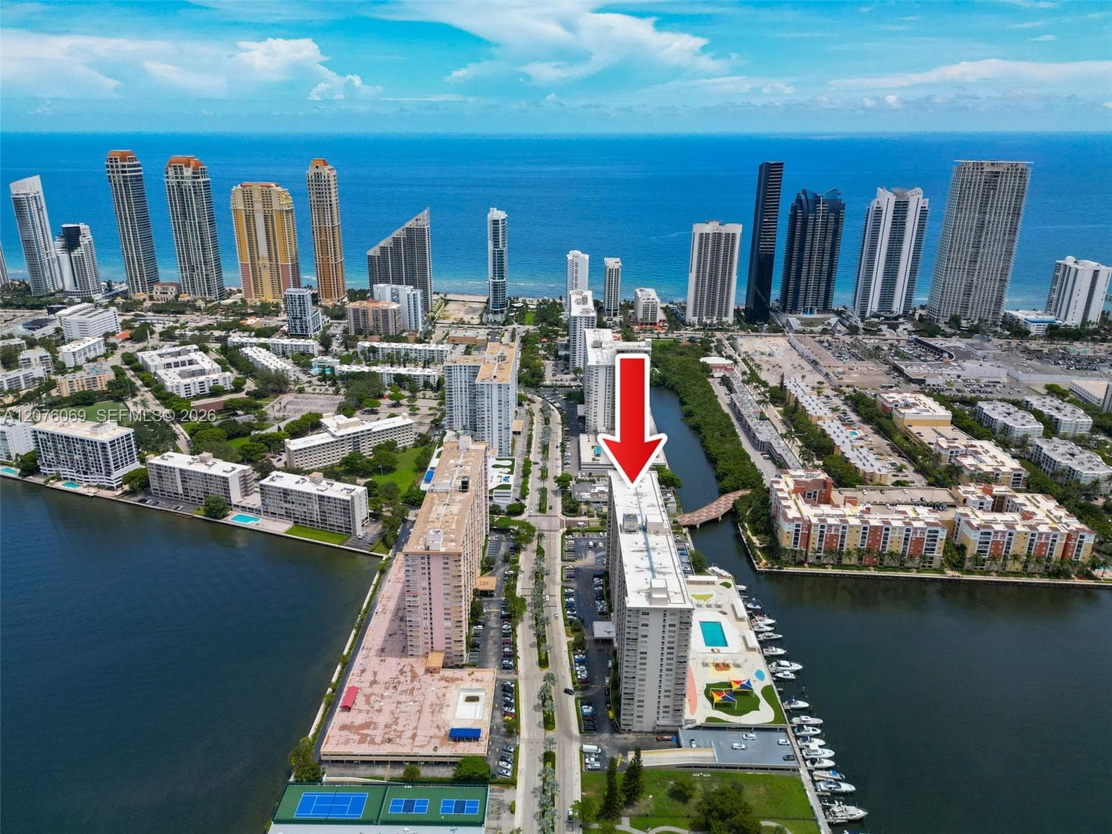WINSTON TOWERS 100 · #2304 in Sunny Isles Beach - Photo 6