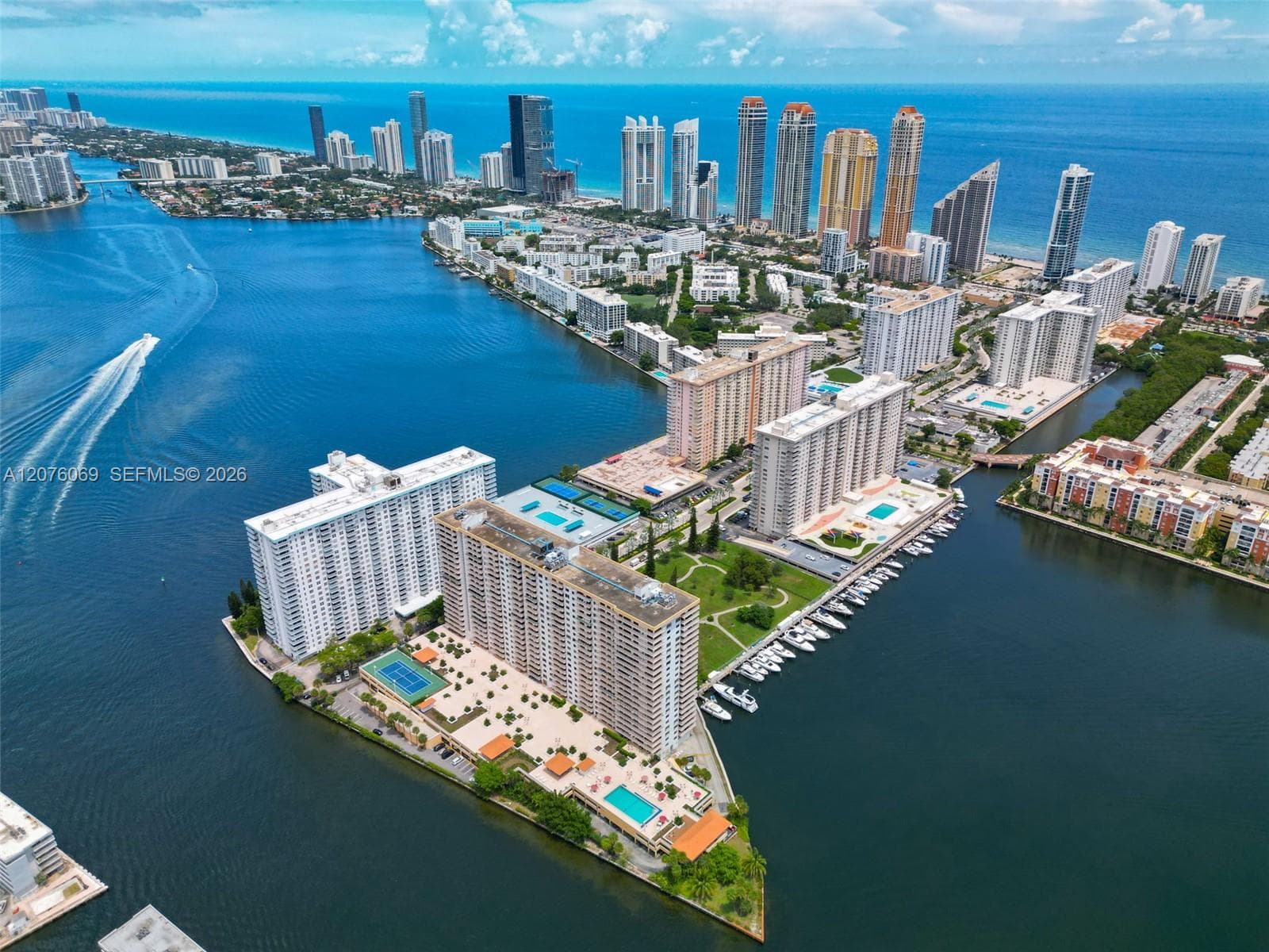 WINSTON TOWERS 100 · #2304 in Sunny Isles Beach - Photo 76