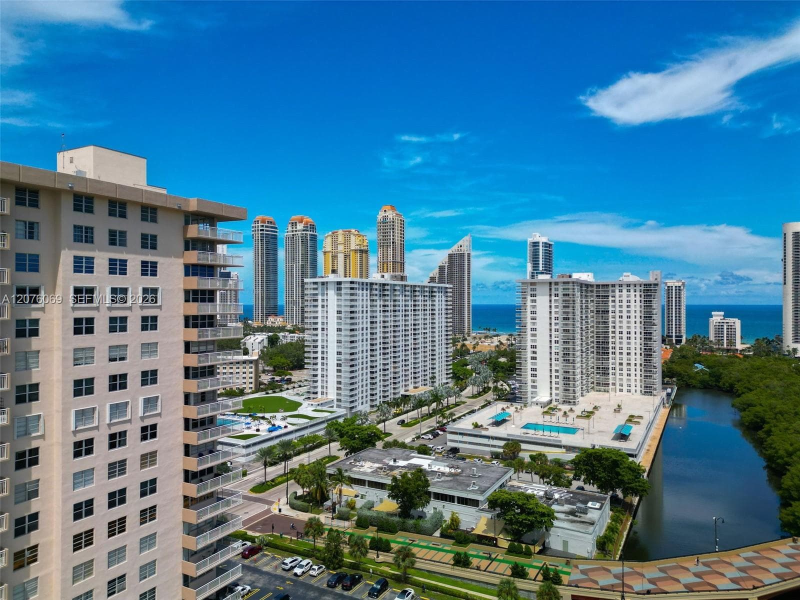 WINSTON TOWERS 100 · #2304 in Sunny Isles Beach - Photo 20